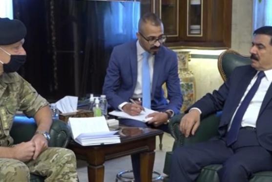 وزير الدفاع العراقي يلتقي مبعوث «الناتو»