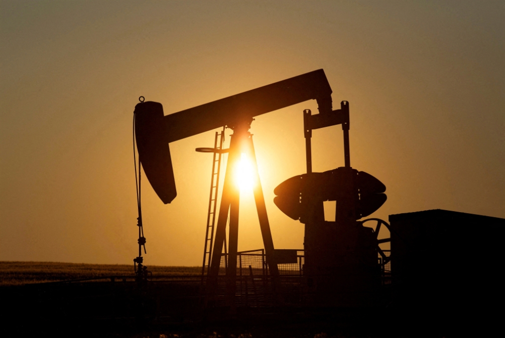 «أوبك+» تبحث خفض إنتاج النفط بأكثر من مليون برميل يومياً