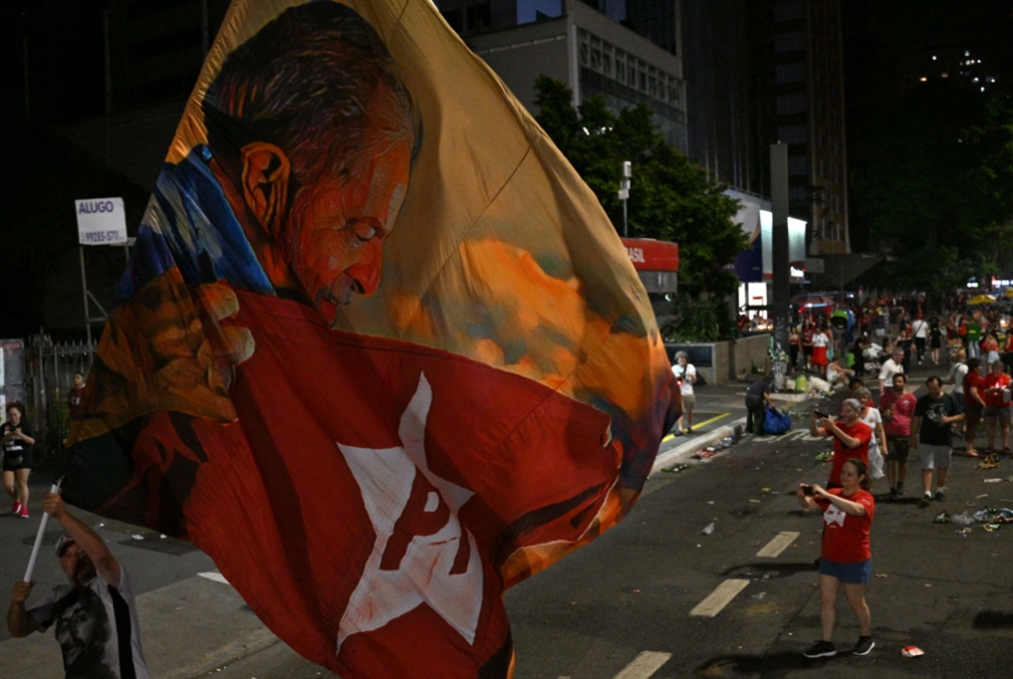 لولا يعود «مرفوع الرأس»: البرازيل تعانق الأمل