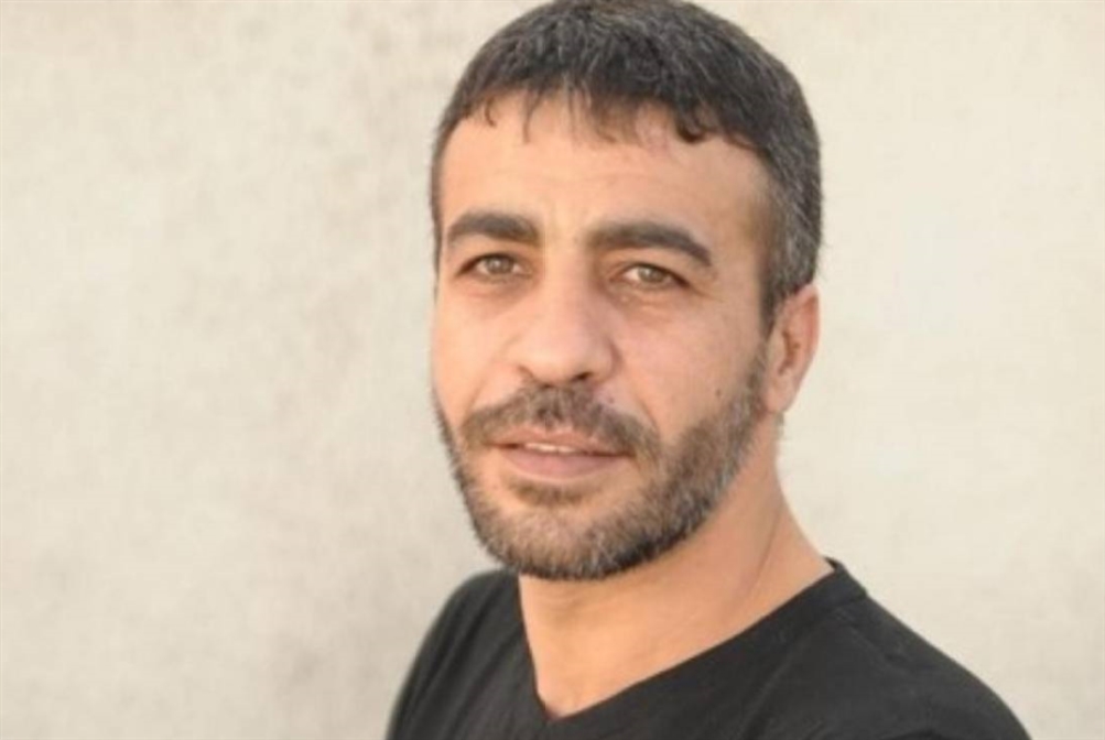 نقل الأسير ناصر أبو حميد إلى المستشفى إثر تدهور حالته الصحية