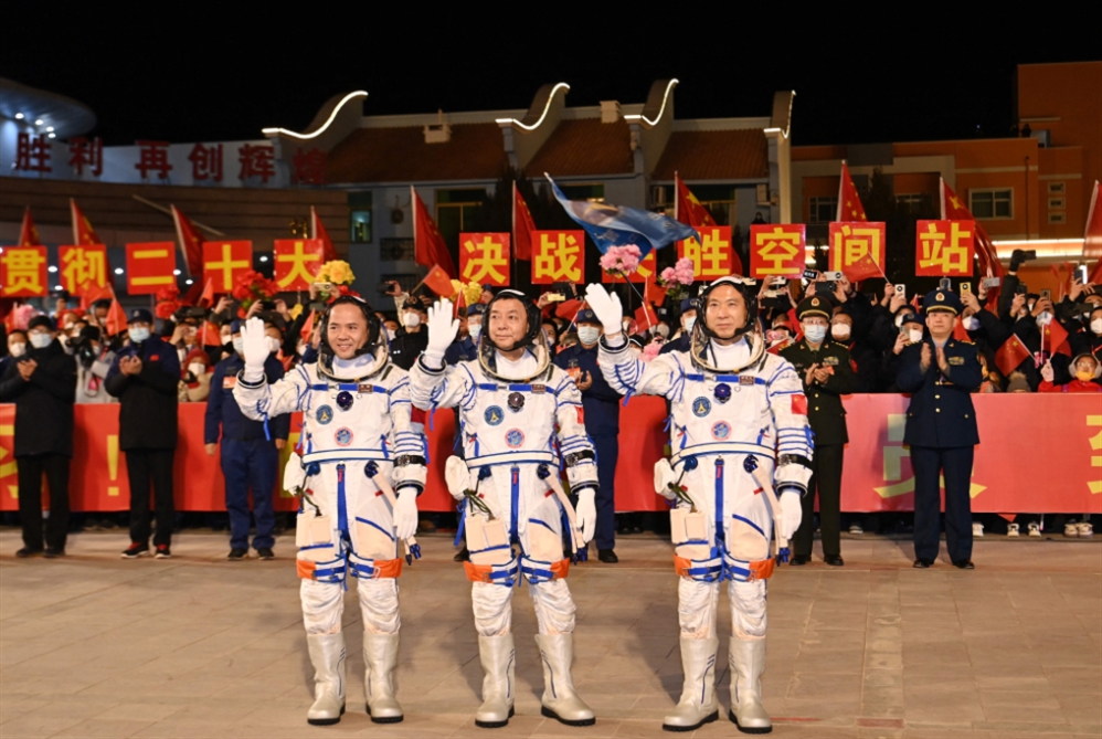 روّاد الفضاء الصينيّون يصلون إلى محطة «تيانغونغ»