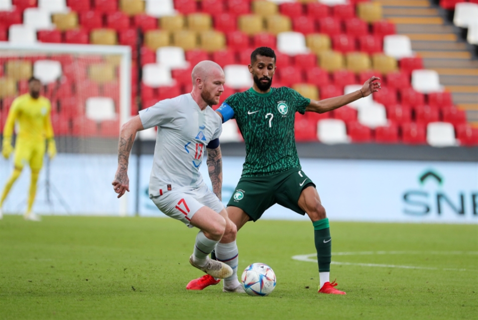 السعودية تغلب آيسلندا في استعداداتها لمونديال 2022