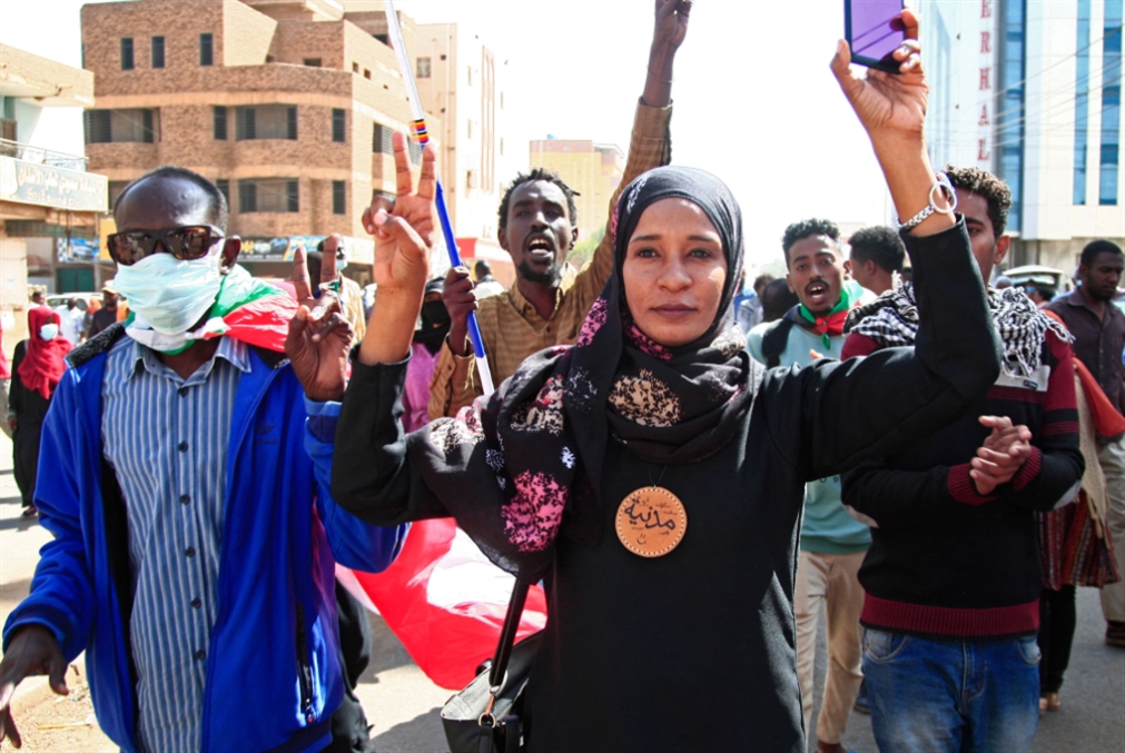 اشتداد الخناق الاقتصادي: السودان يتخبّط... في انتظار الفرَج