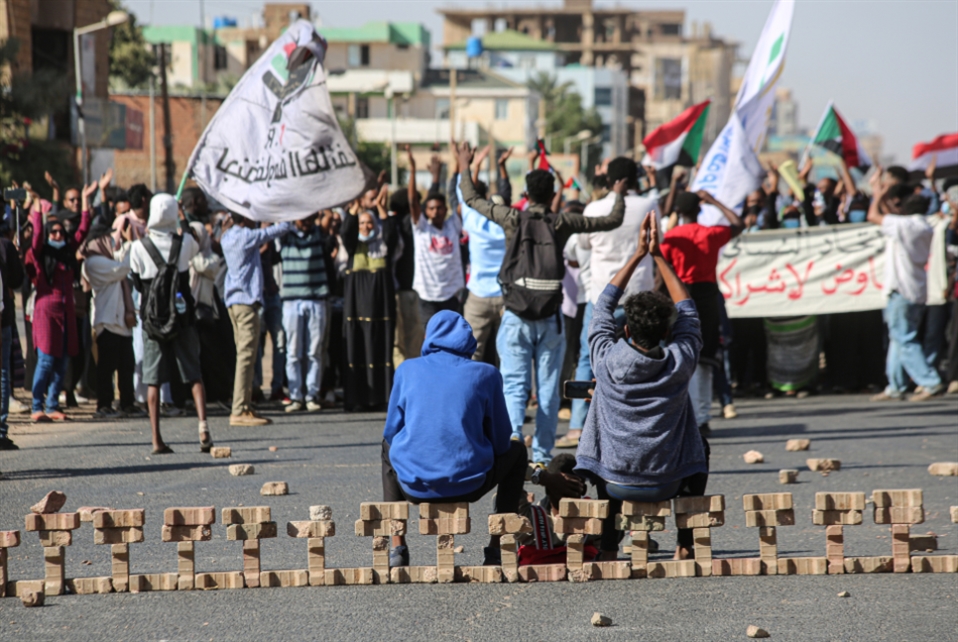 زحمة وفود في السودان: واشنطن تُراوغ... بحثاً عن تسوية