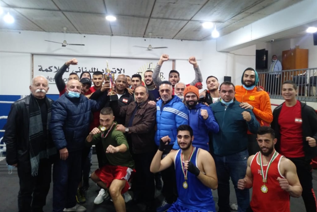 الدفاع بطل لبنان للدرجة الثانية في الملاكمة