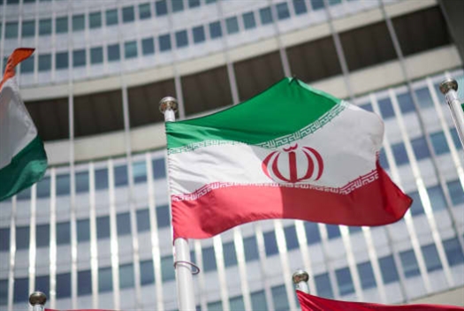 اختراق قنوات الإذاعة والتلفزيون الرسمية في إيران