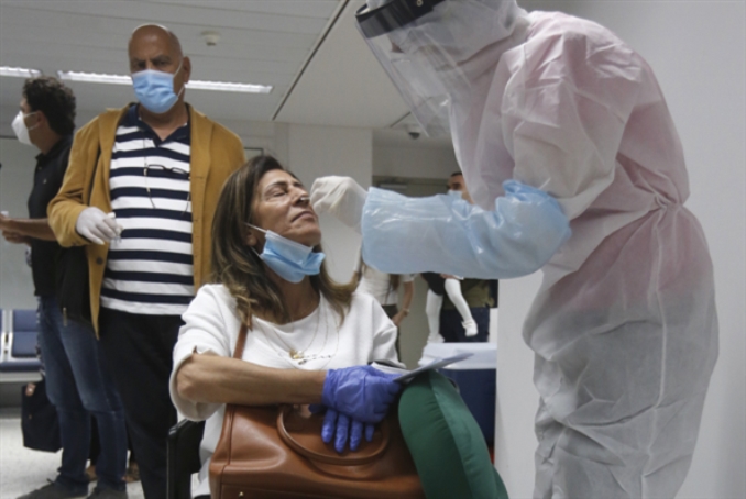 «الصحة» تحوّل «نصبة» اختبارات PCR المطار إلى القضاء