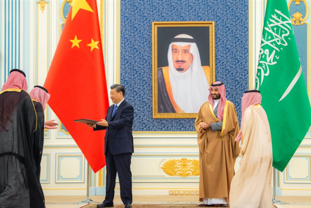 اتفاقيات بمليارات الدولارات خلال زيارة الرئيس الصيني للسعودية... وواشنطن تحذّر