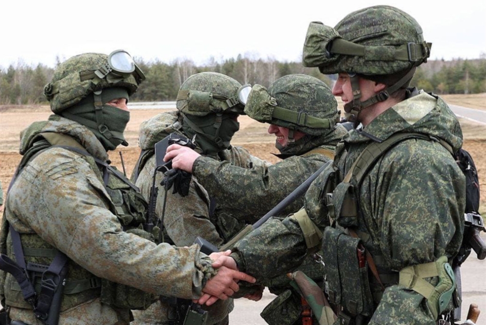 روسيا وبيلاروس تمددان تدريبات عسكرية