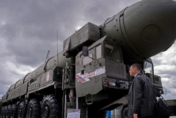 واشنطن تعرض على روسيا تبادل معلومات حول صواريخ «حساسة»