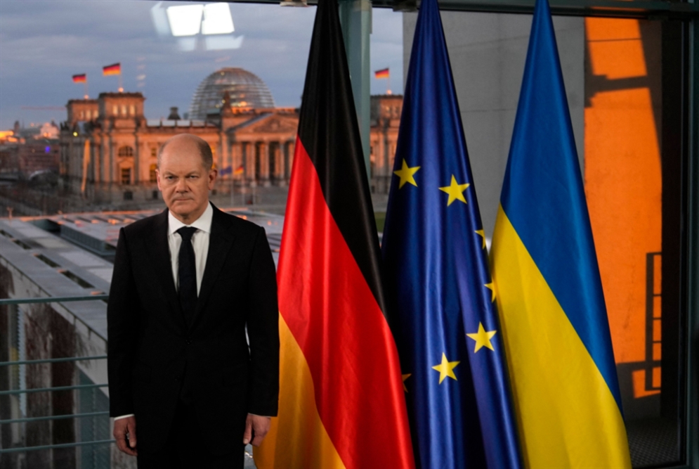 اللحظة الأوكرانية التي غيّرت ألمانيا: شولتز «صقراً» بأجنحةٍ أميركية