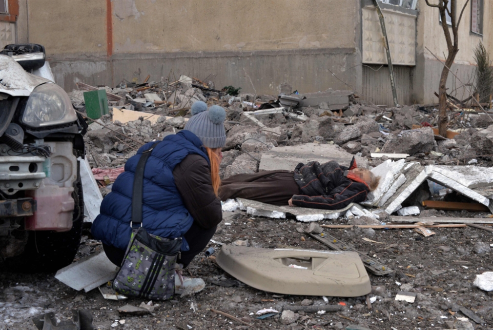 الغرب يضع سقفاً لمساعدة أوكرانيا: اشتداد الطوق الروسي حول كييف