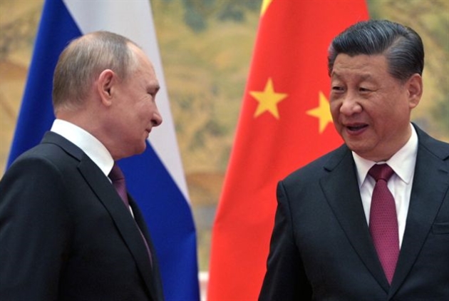 بكين: سنواصل زيادة التعاون الاستراتيجي مع روسيا