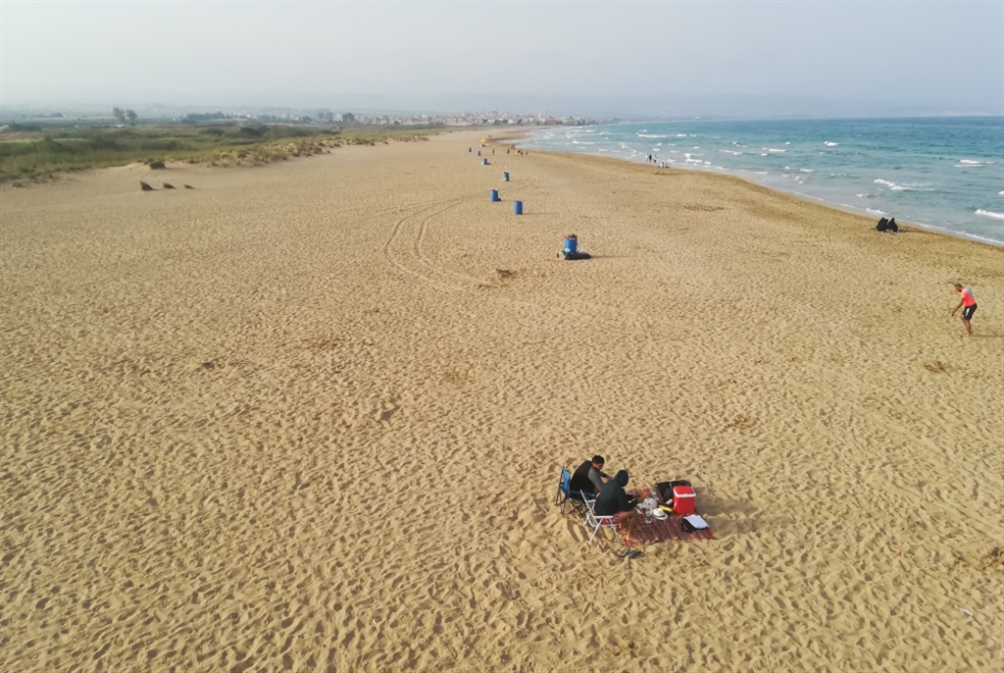 تجهيز شاطئ صور على حساب مستثمري الخيم البحريّة