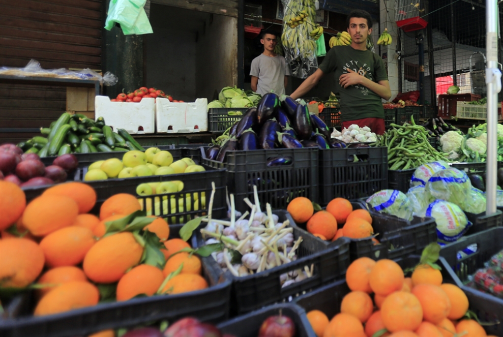 وزيرا الزراعة والاقتصاد يجولان في سوق الخضر: التاجر الفاسد سيُحاسب