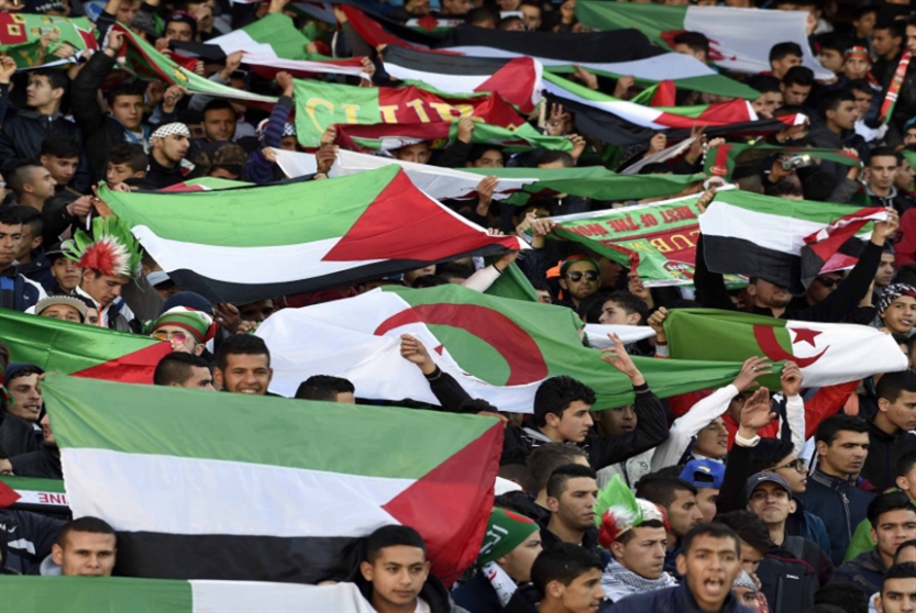 حضور الجمهور مجّاني في ودّيتَي الجزائر وفلسطين