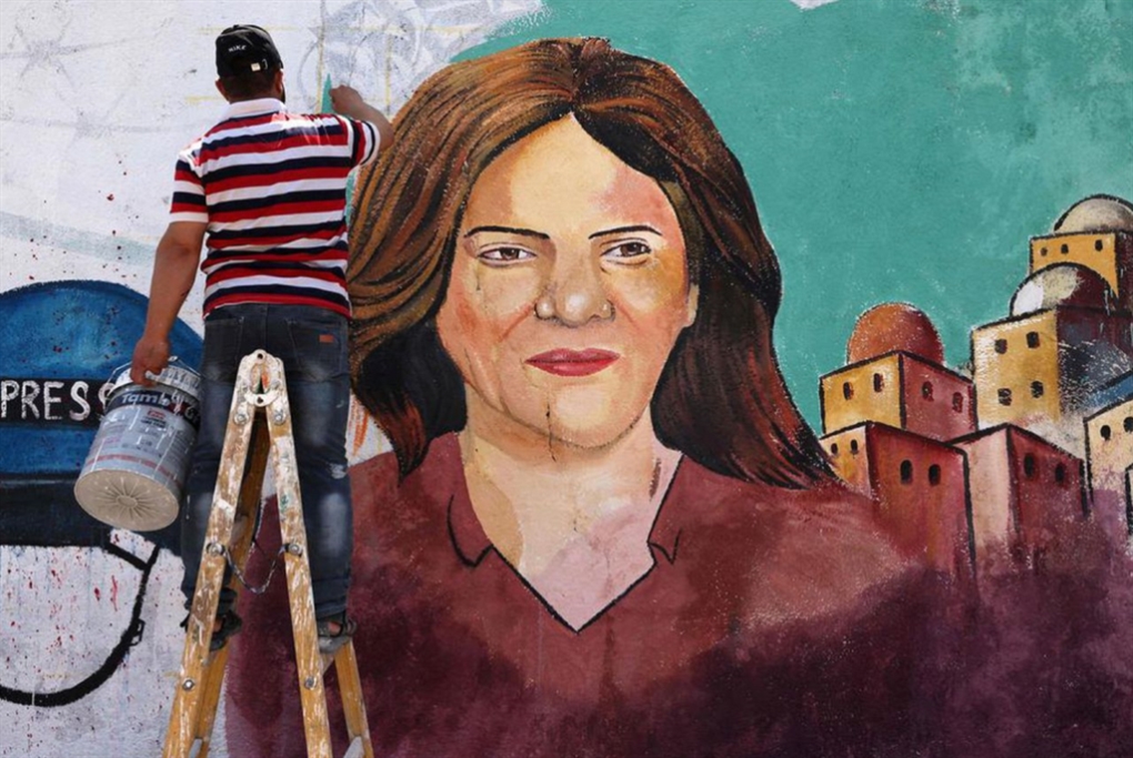 فنانون من أجل فلسطين: قتل شيرين «جريمة حرب»