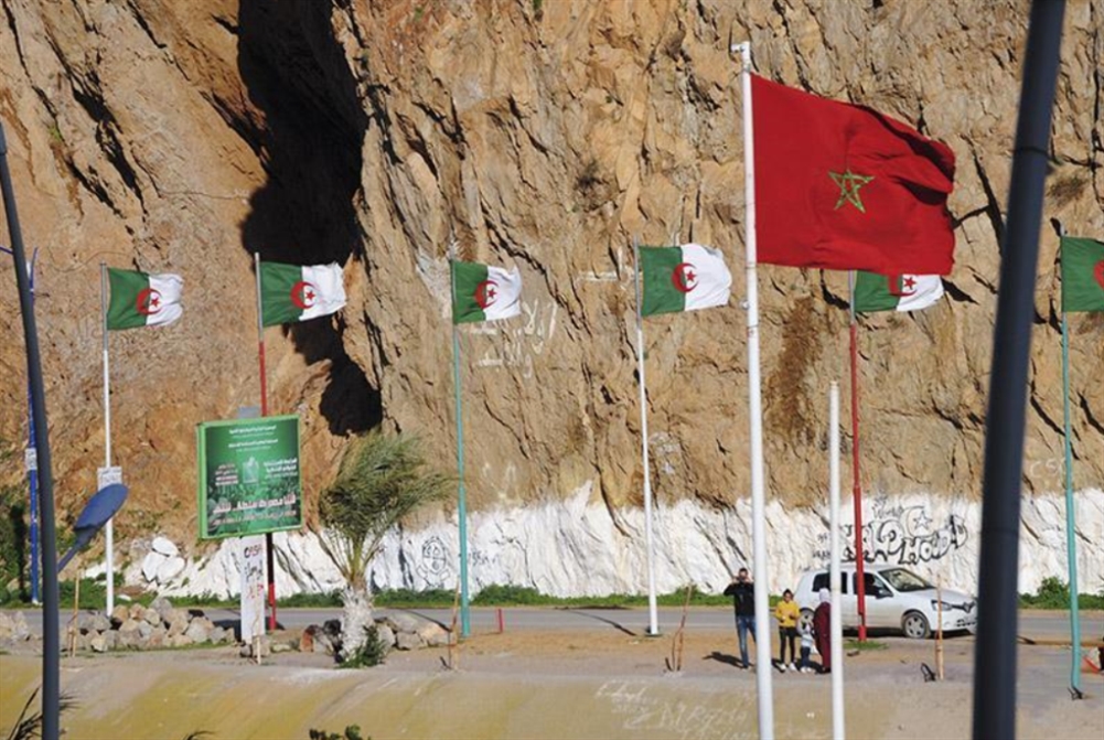 الجزائر تجمّد عمليات التجارة الخارجية من وإلى إسبانيا