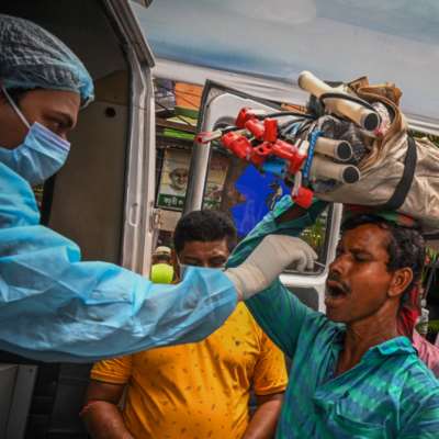 مدير منظمة الصحة: وباء كوفيد «لم يقترب حتى من نهايته»
