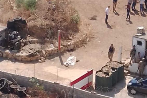 إصابة عسكري ومقتل شخص حاول اقتحام مركز للجيش في طرابلس