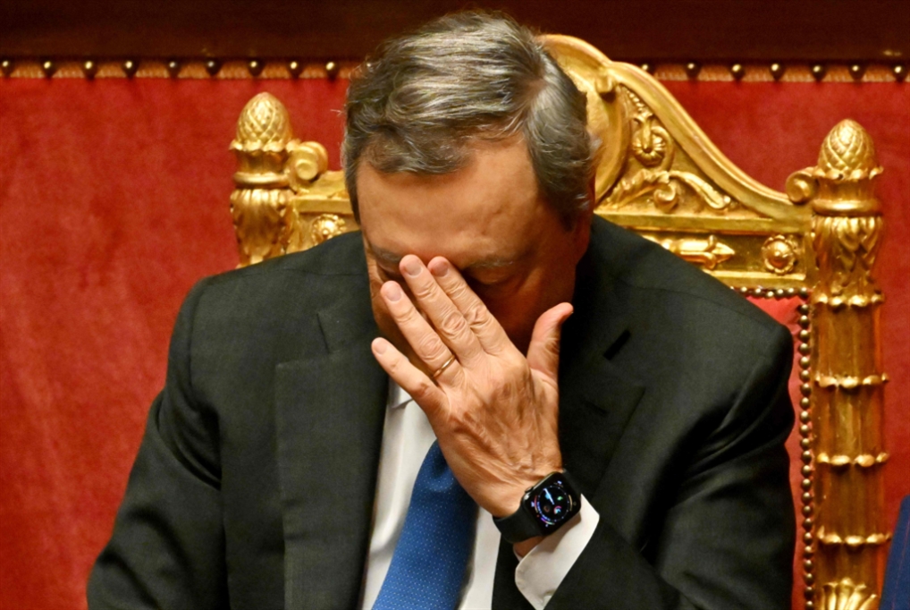 «رَجل بروكسل» خارج السلطة: إيطاليا تفْقد استقرارها