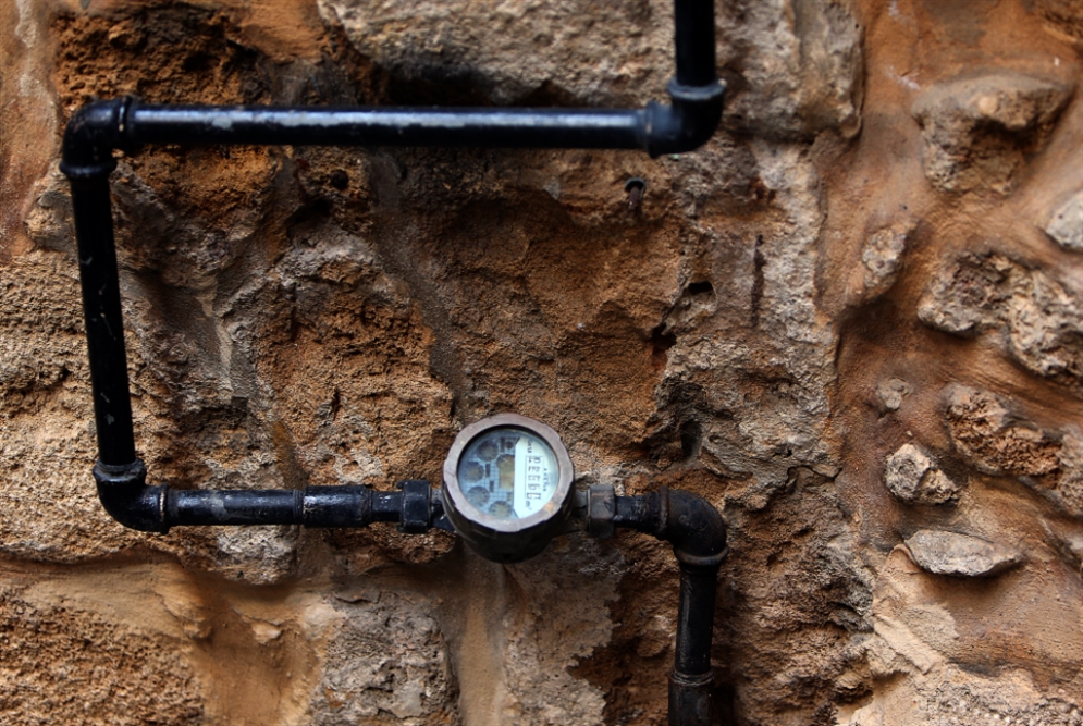 أزمة المياه تتفاقم جنوباً: توزيع غير عادل وحفر عشوائي للآبار