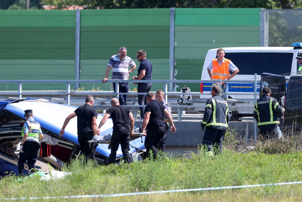 مقتل 12 بولندياً وإصابة 31 في حادث حافلة في كرواتيا