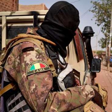 مالي: مقتل 17 جندياً على الأقل وأربعة مدنيين