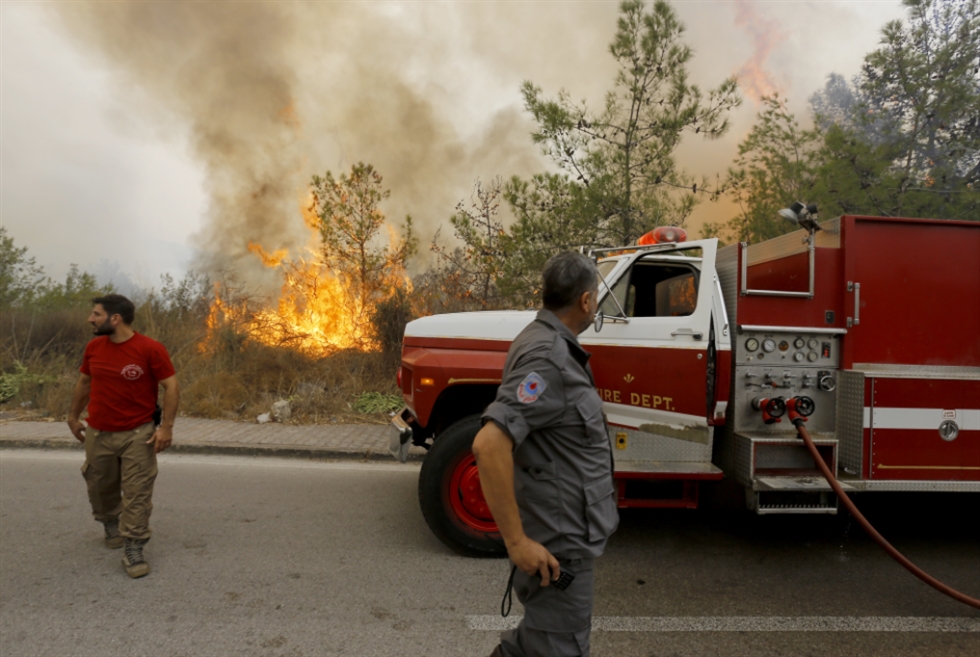 موسم الحرائق في الجنوب: غرف عمليات ومتطوعون للمواجهة
