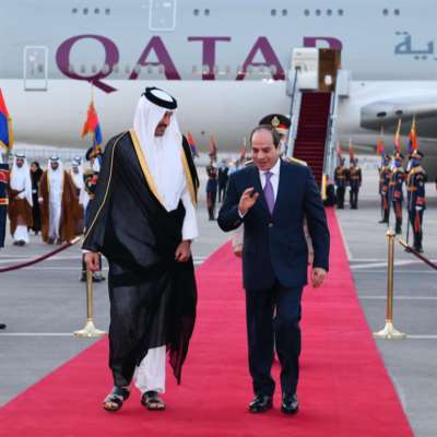 الرئيس المصري يزور قطر للمرة الأولى منذ توليه منصبه