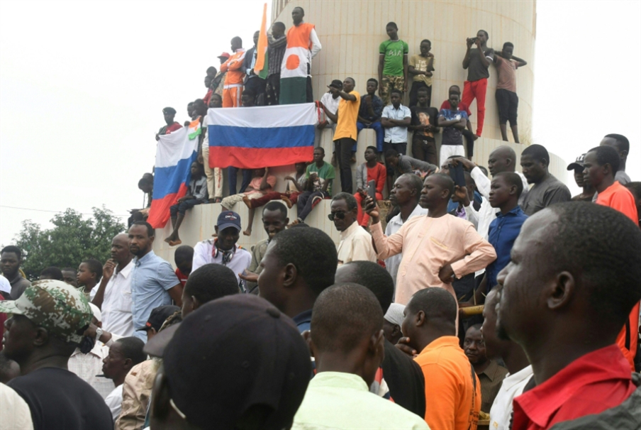 مئات يتظاهرون في النيجر ضد الوجود العسكري الفرنسي