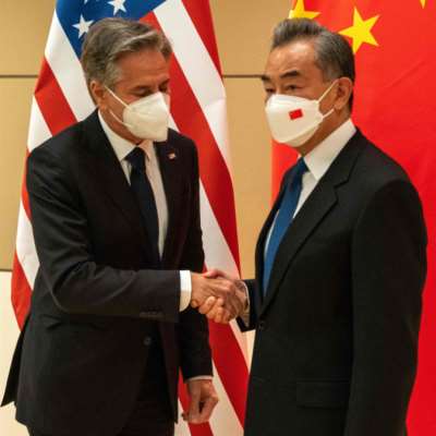 الصين تُبلغ بلينكن بأن الولايات المتحدة ترسل «إشارات خطيرة» بشأن تايوان