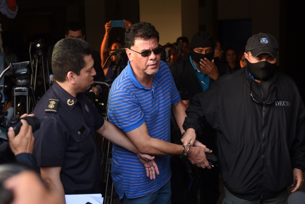 سجن رئيس اتحاد الكرة السلفادوري السابق