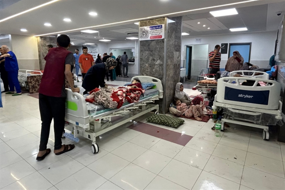 عشرات الشهداء في قصف إسرائيلي مباشر على مستشفيَي «العودة» «والإندونيسي»