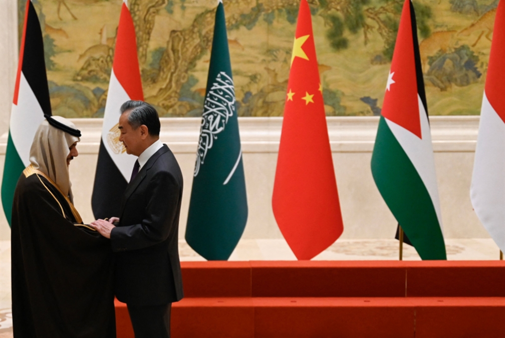 بكين محجّةً للديبلوماسية العربية: حَراك صيني متنامٍ يزعج واشنطن