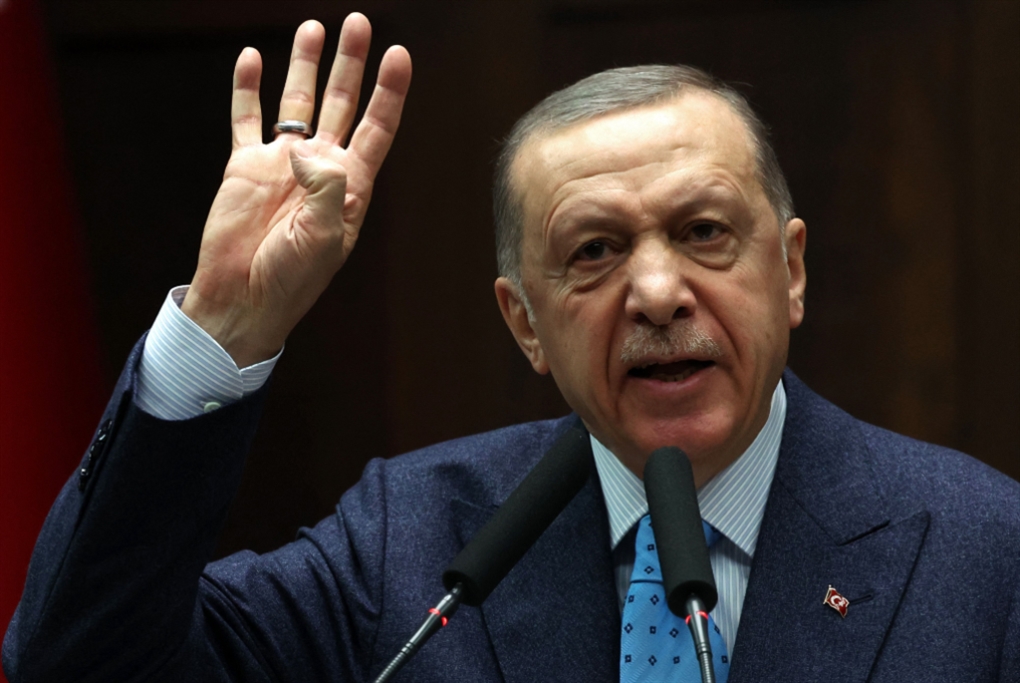 شرذمة المعارضة تُنعش إردوغان: تقديم موعد الانتخابات... خياراً