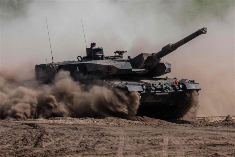 الكرملين: الدبابات الغربية سوف «تحترق» إذا تم تسليمها لأوكرانيا