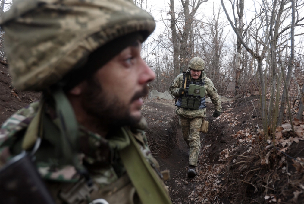 الجيش الأوكراني يقرّ بالانسحاب من سوليدار
