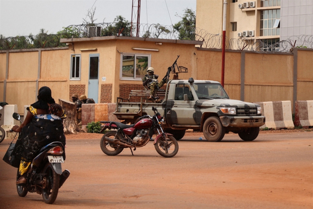 بوركينا فاسو تعلن مقتل 28 شخصاً في هجومَين لمسلّحين