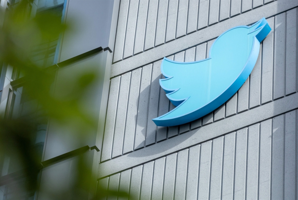 «تويتر» تلغي حظر الإعلانات السياسية