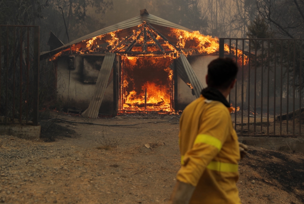 13 قتيلاً على الأقل جرّاء أكثر من 200 حريق غابات في تشيلي