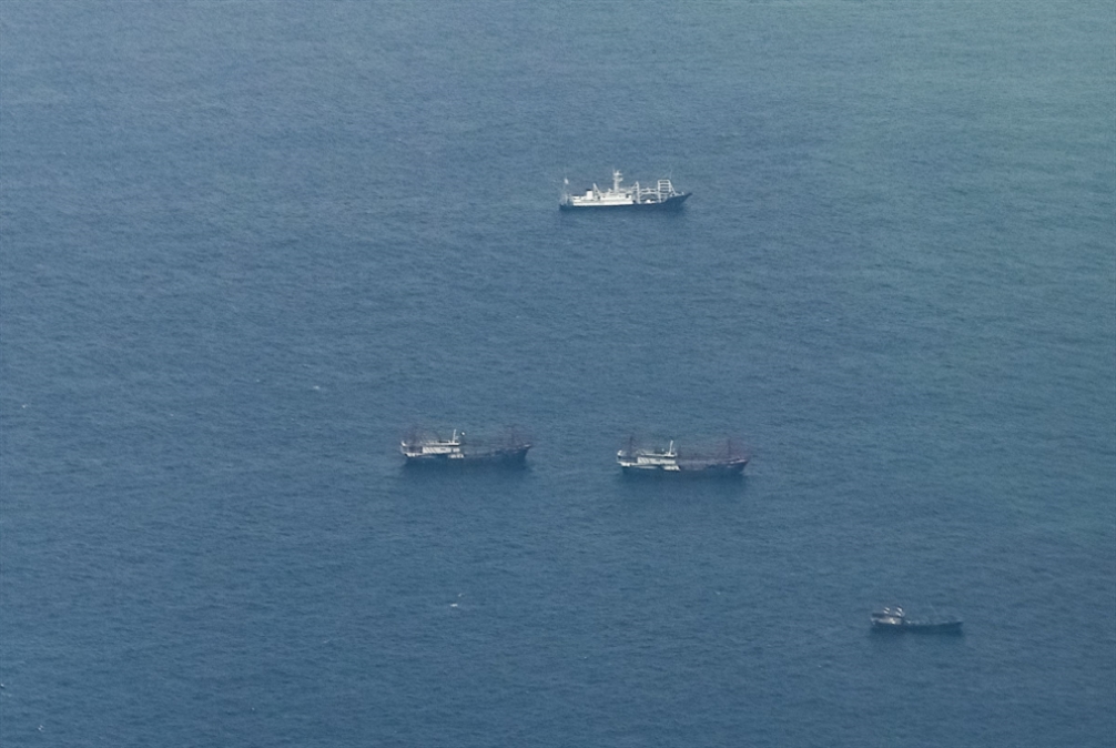 بكين تعلن طرد سفينة حربية أميركية من بحر الصين الجنوبي... وواشنطن تنفي