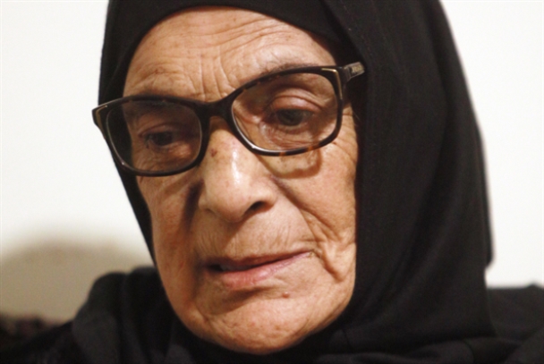 سميرة أبو حمدان رهينة انتظارَين: الموت... والأمومة