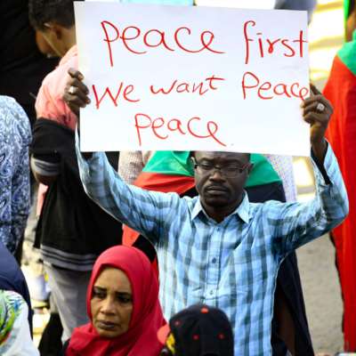 «الانتقال» السوداني يحتضر: الأولوية لمصالح الخارج