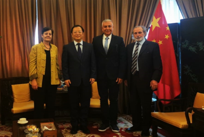 «شيوعيون لبنانيون» في السفارة الصينية: لـ«حركة تحرّر وطني عربي جديدة»