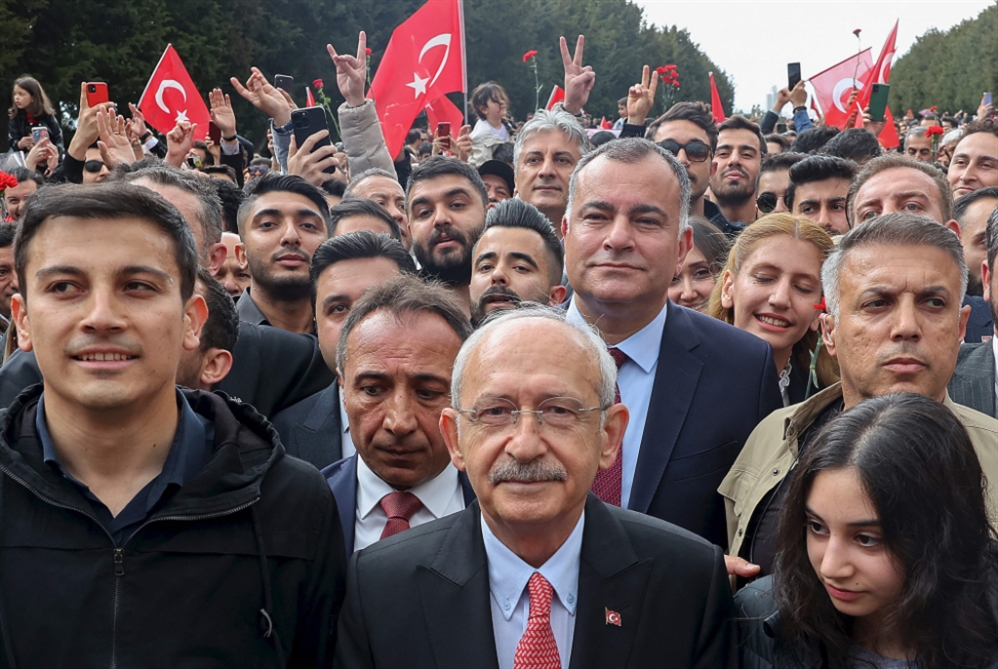 المعارضة تكافح بيأس: إردوغان مطمئن إلى الفوز