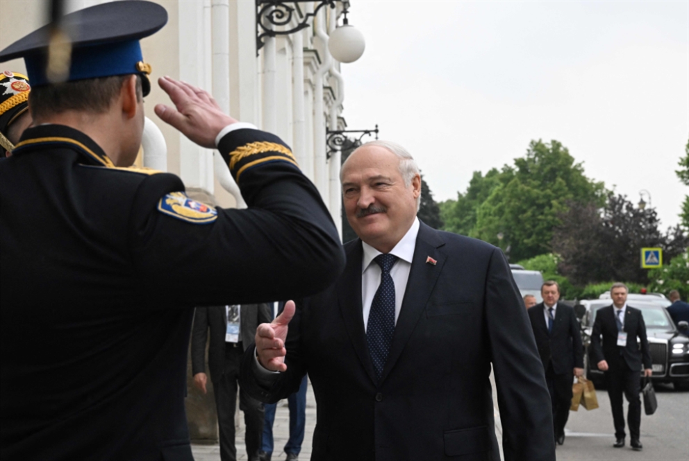 رئيس بيلاروس يؤكد بدء نقل الأسلحة النووية الروسية إلى بلاده