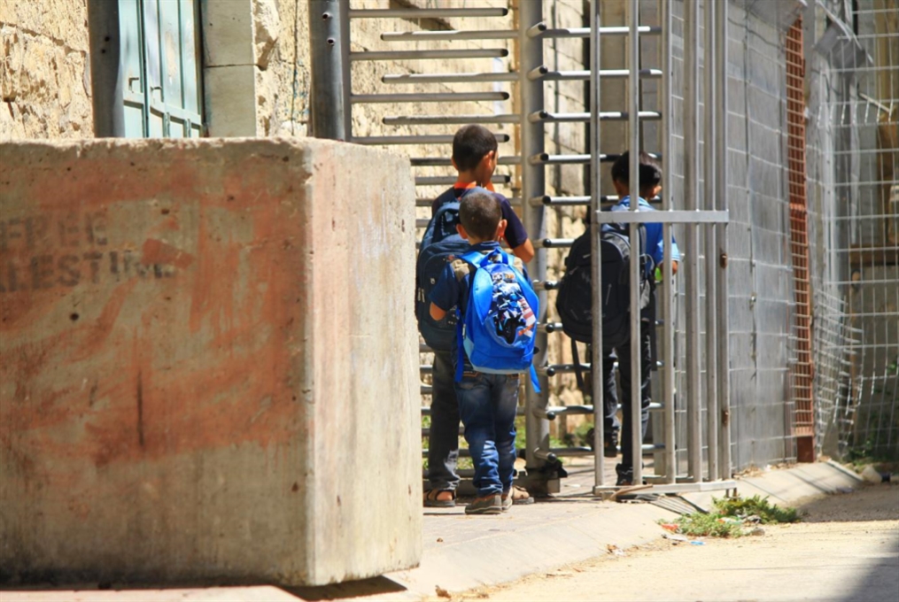 الشاباك تحكم قبضتها على المدارس الفلسطينية