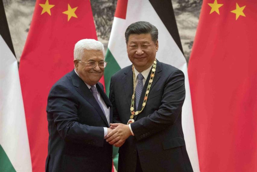 عباس يطلب «السلام»... ولو في الصين!