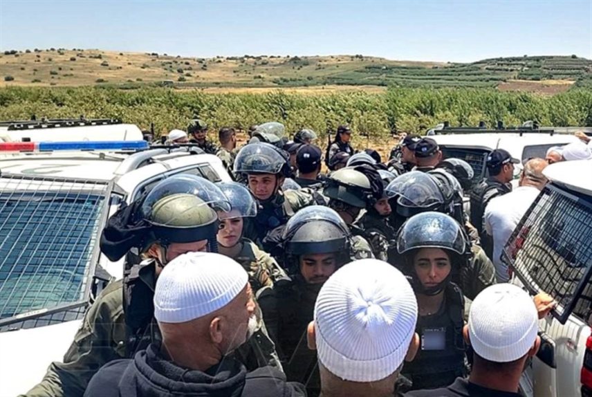 مواجهات بين أهالي الجولان وجنود الاحتلال رفضاً لمشروع المراوح